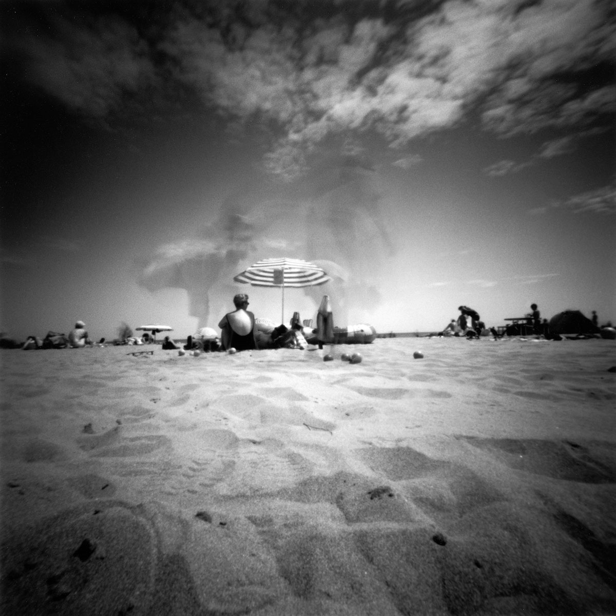 Beach, Narbonne, France (2001) 0:32 sec